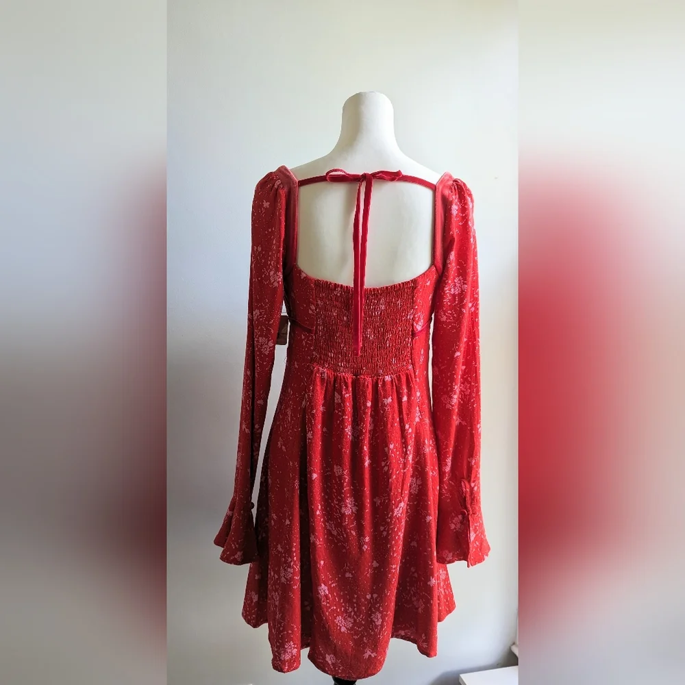 NWT.....Free People Tess Velvet-Trim Red Floral Mini Dress Size Small - Picture 7 of 12